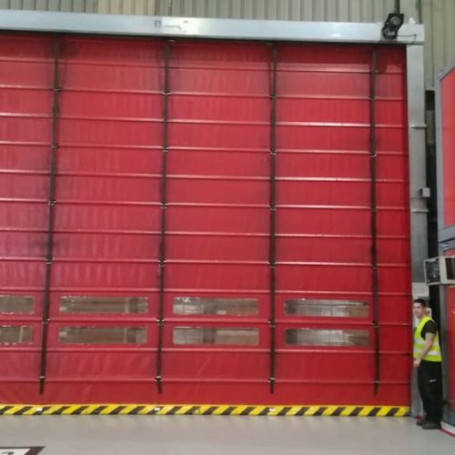 puerta-automatica-lona-apilable-rojo