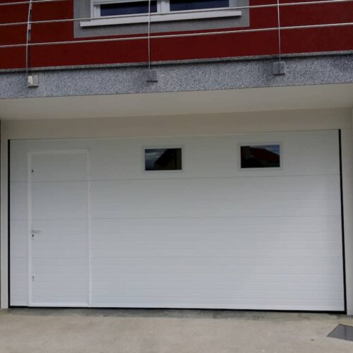 Al cuidar tu puerta de garaje automática mejoras su funcionamiento